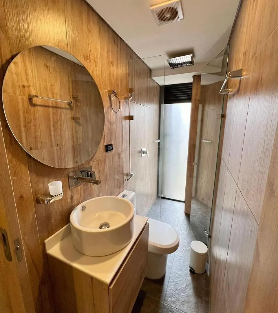 Apartamento Luxurious & Rustic Medellin Apt - Up To 10 People Colombia